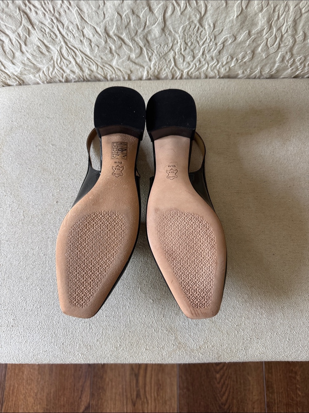 Tory Burch Black Patent Leather Slingback Loafers with Gold Chain Detail - Picture 2 of 3